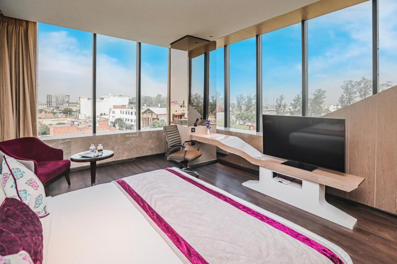 Regenta Place Verka Amritsar Extérieur photo