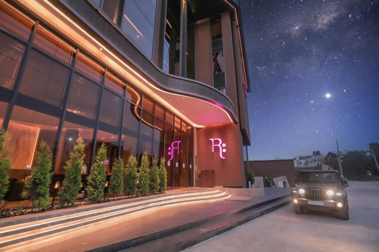 Regenta Place Verka Amritsar Extérieur photo