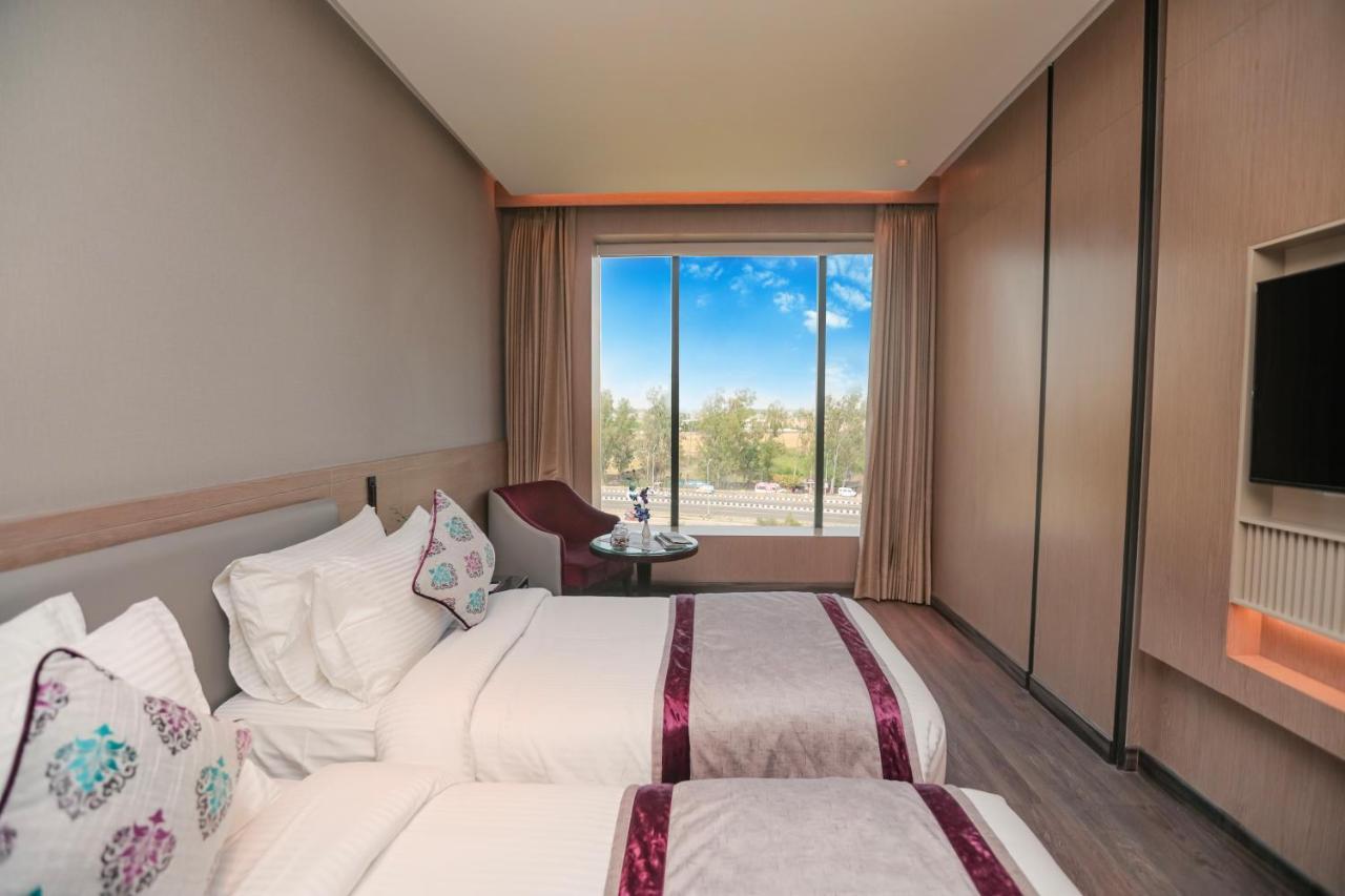Regenta Place Verka Amritsar Extérieur photo