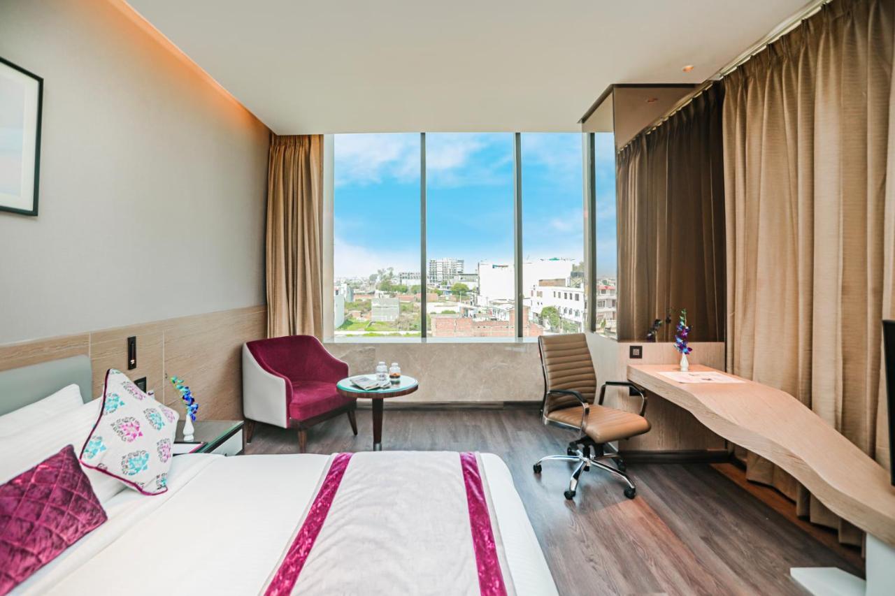 Regenta Place Verka Amritsar Extérieur photo